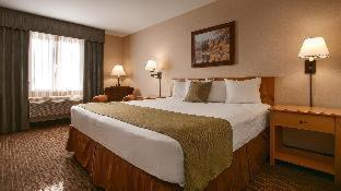 Western Hills 3*